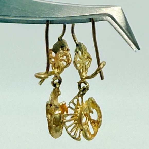 Vintage 10K Yellow Gold Floral Dangle Earrings | Yellow Stones | 2.4g - Picture 4 of 10